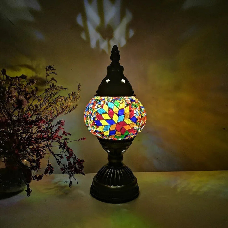 AuraMosaic - lampe de table élégante avec motifs lumineux colorés