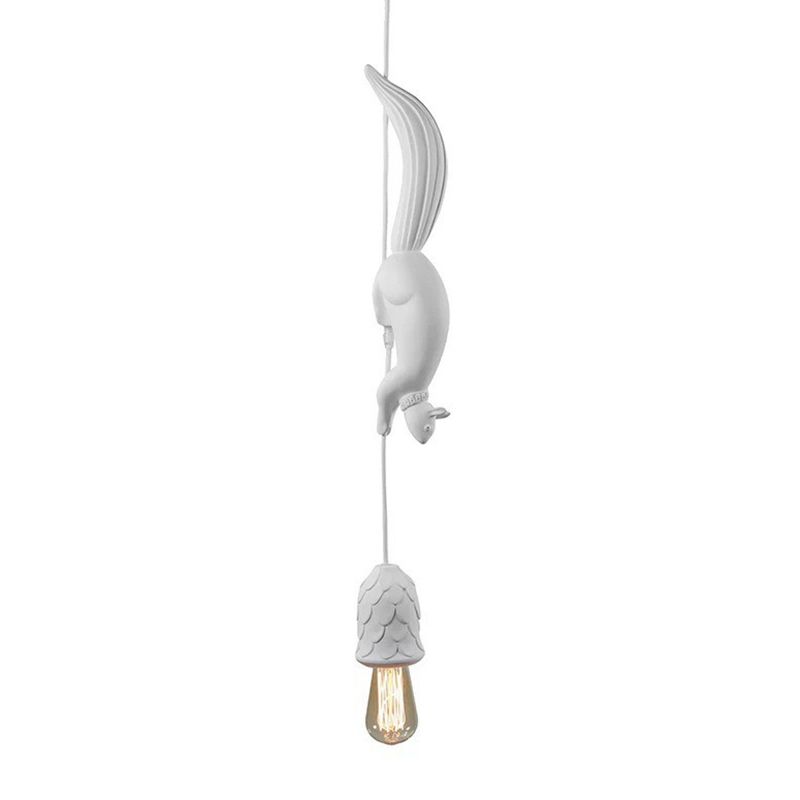 NutLeaf – Suspension ludique avec motif d’écureuil et de pomme de pin
