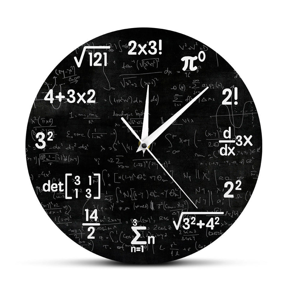 NuméraTime - Kreativt matematikvægur til matematikelskere