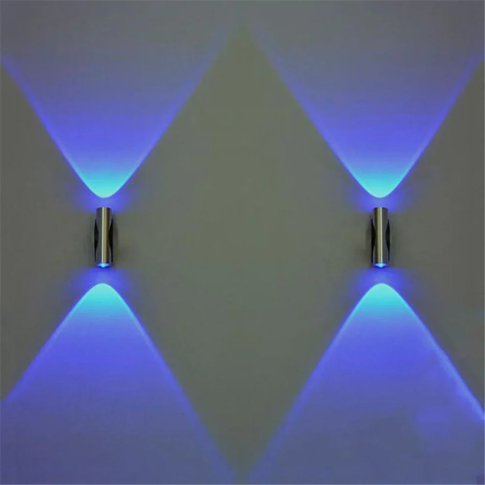TwinBeam - Justerbar LED væglampe