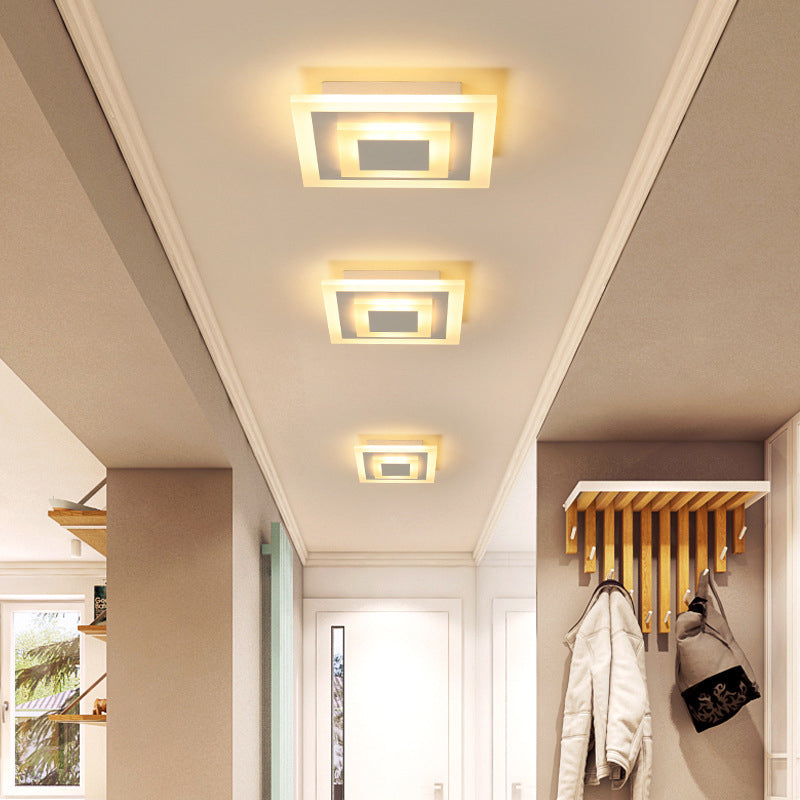 LuxeGlow - Plafonnier élégant pour une atmosphère moderne