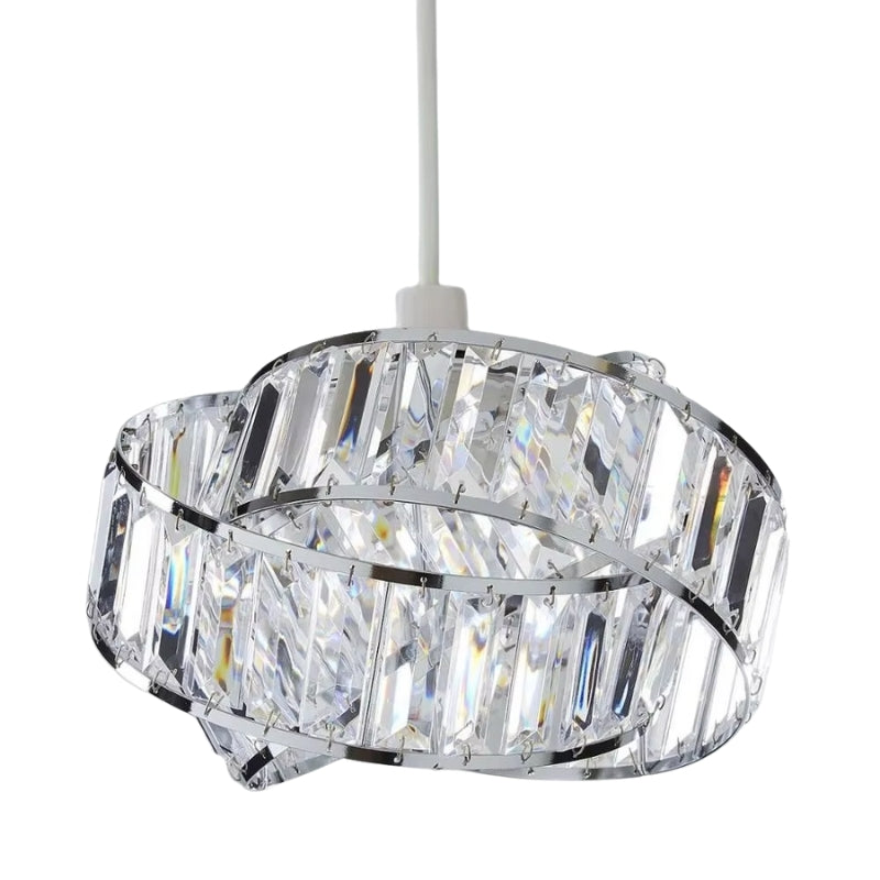 CrystalLume – Krom Pendellampe med Akryl Ringdesign