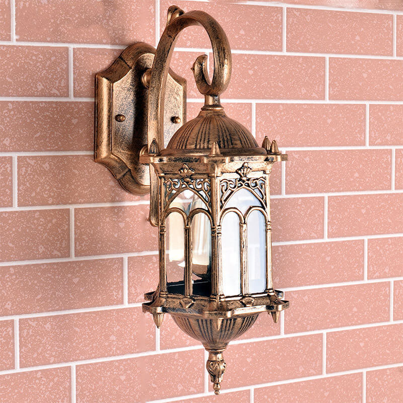 HavenGlow – Lanternes murales décoratives avec cadre complexe et panneaux en verre pour décoration classique  