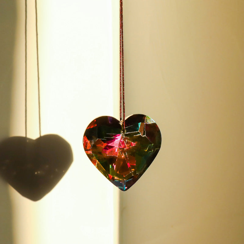 HeartGleam - Attrape-soleil suspendu en cristal avec effet lumineux arc-en-ciel