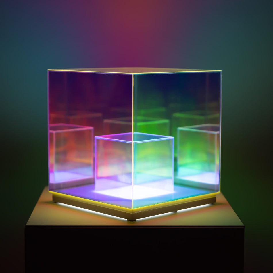 LumaCube – Lampe de table cubique concentrique pour éclairage d’ambiance futuriste