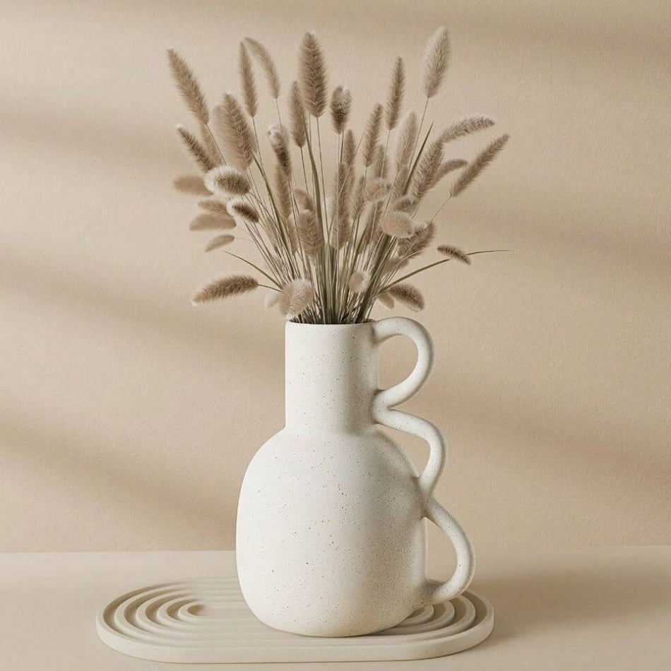 VaseVerve – Elegant skulpturel vase med klassiske boligaccenter