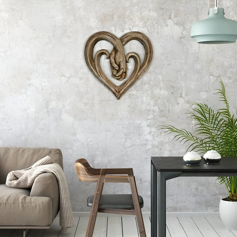 HeartForm - Sculpture romantique de deux mains formant un cœur pour une décoration moderne