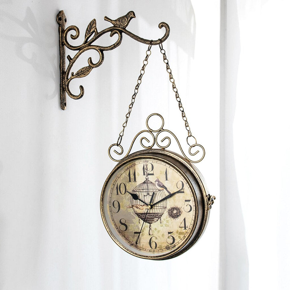 EcoStation - Elegant Togstationsur Til en Vintage Charme
