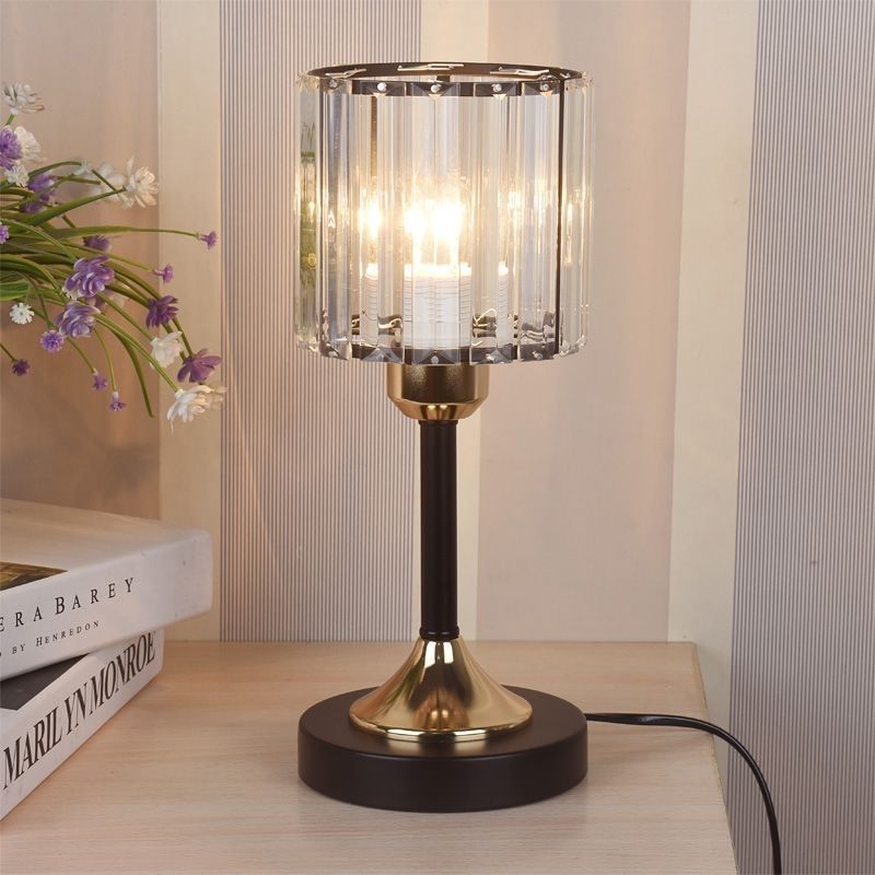 LumaGlow – Lampe de table stylée au design moderne avec abat-jour en verre élégant