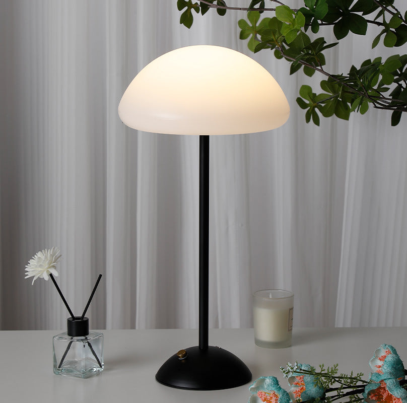 LumiPort – Lampe de table LED moderne avec fonction de gradation et commande USB pour une ambiance cosy