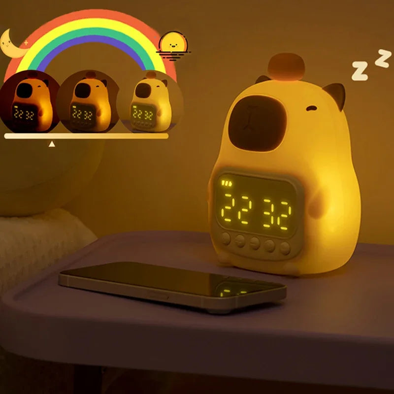 CapyGlow – Capybara-formet vækkeur med blød glød og genopladeligt design