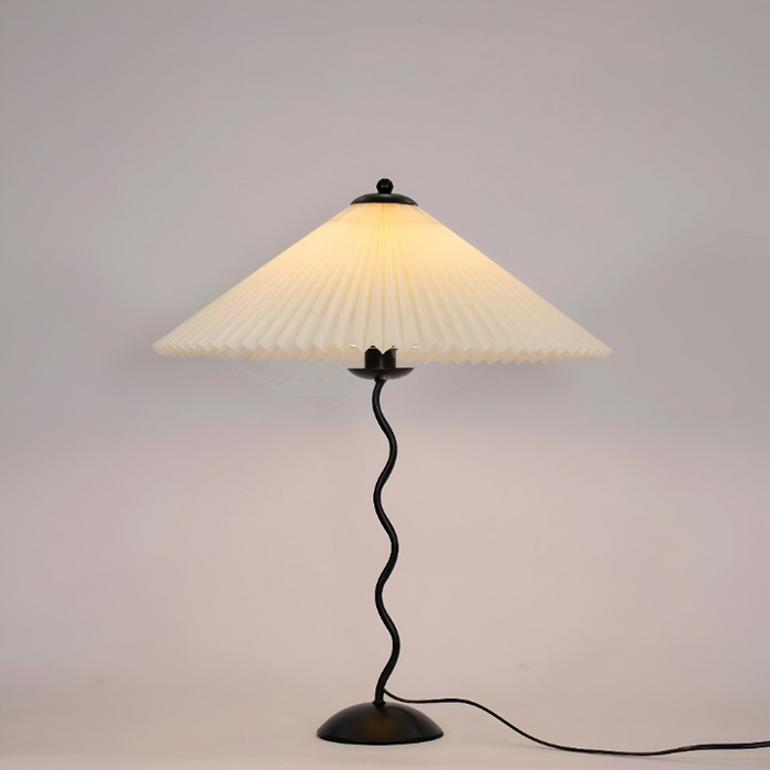 OrigamiGlow – Lampe LED élégante au design ondulé pour un éclairage moderne