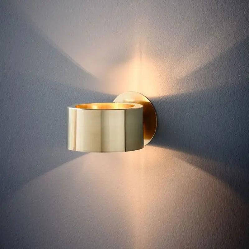 IllumeSphere - Applique murale au design haut de gamme