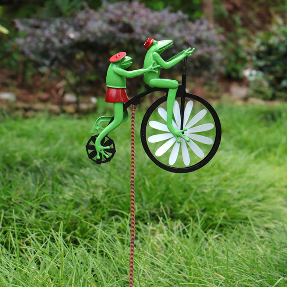 BreezyCritter – Vinddrevet havespinner med legesygt design af cykellende dyr