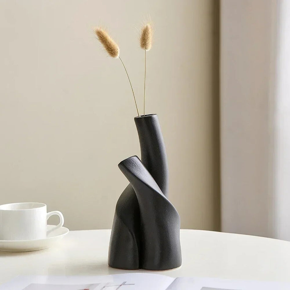 AuraBloom – Vase abstrait moderne au design stylé pour des décorations florales élégantes