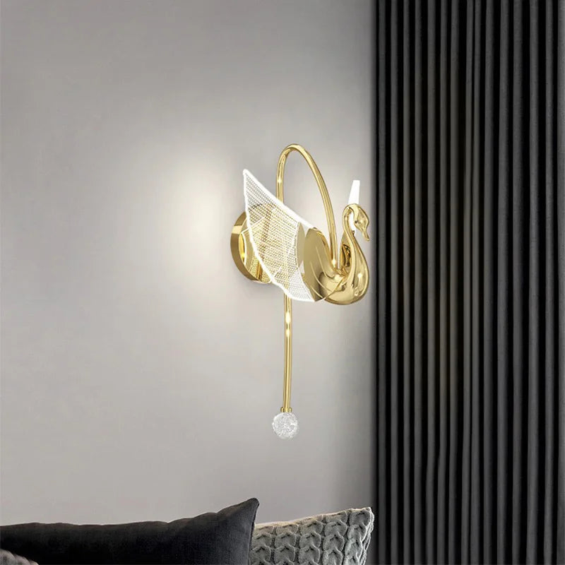LumiGold - Applique murale LED élégante avec lueur chaude et élégance moderne