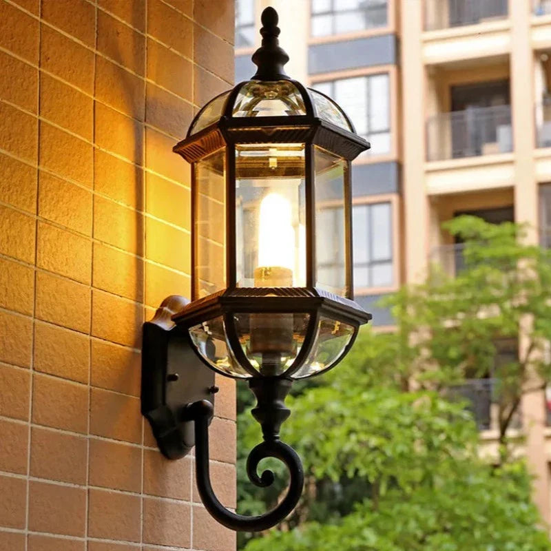 TimberGlow - Applique murale extérieure vintage pour un extérieur classique