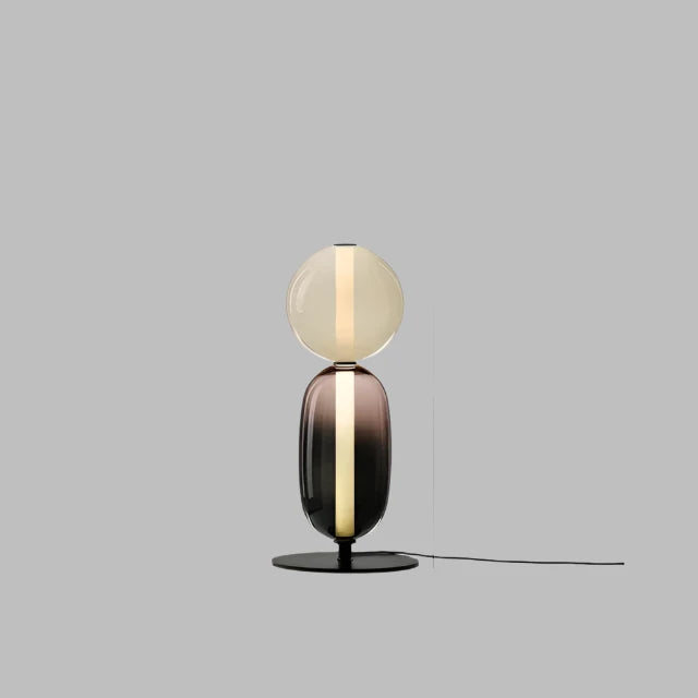 GlowPillar – Lampadaire coloré aux lignes fines avec ambiance LED douce