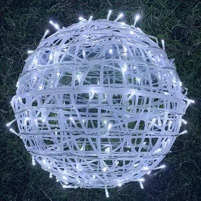 LunaSphere - Éclairage festif tressé