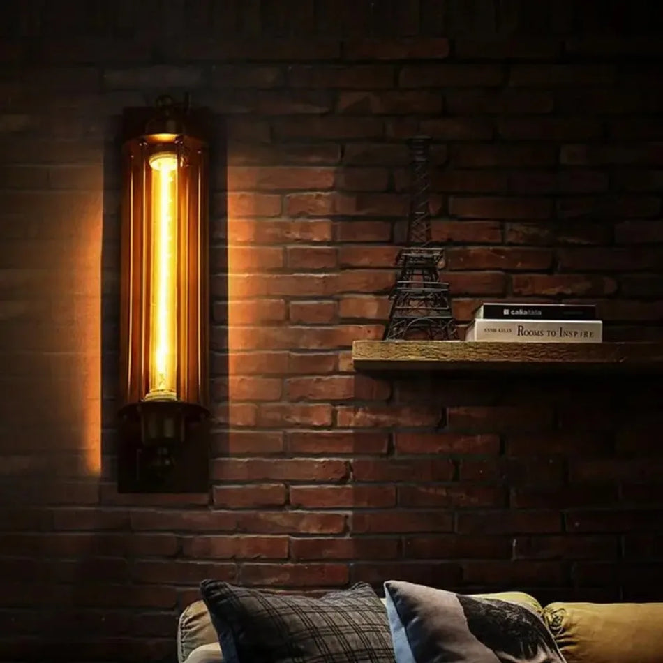 LumaGlow - Industriel Vintage Pendellampe for Tidløs Illumination