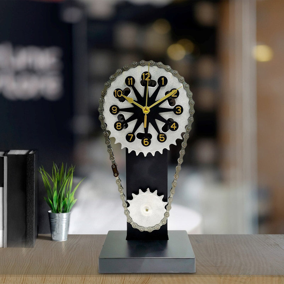 SpinTime - Roterende Gear ur Med Industriel Charme og Unikt Design