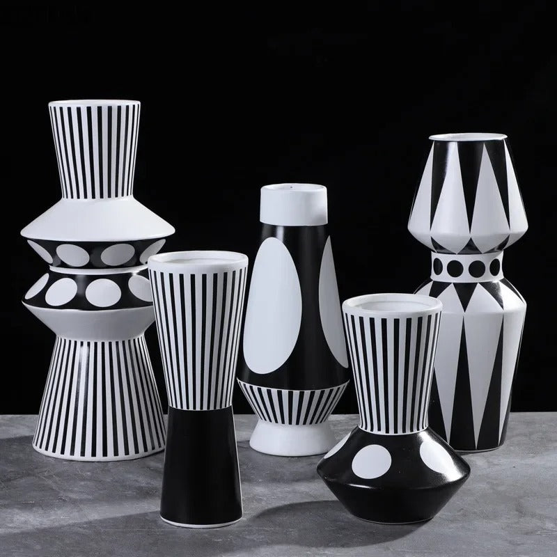 FormaVase – Vase géométrique moderne au design unique pour décoration intérieure