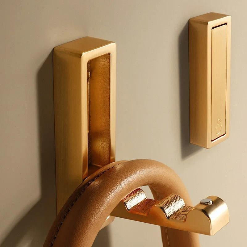 FlexiHook - Pladsbesparende foldevægskrog med lækkert og moderne design