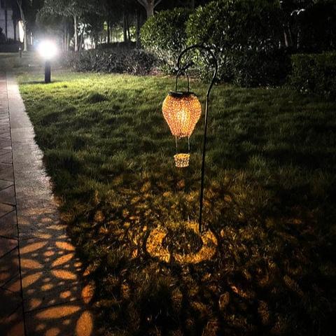 SolarFlare - Lampe de jardin solaire pour un éclairage fantaisiste