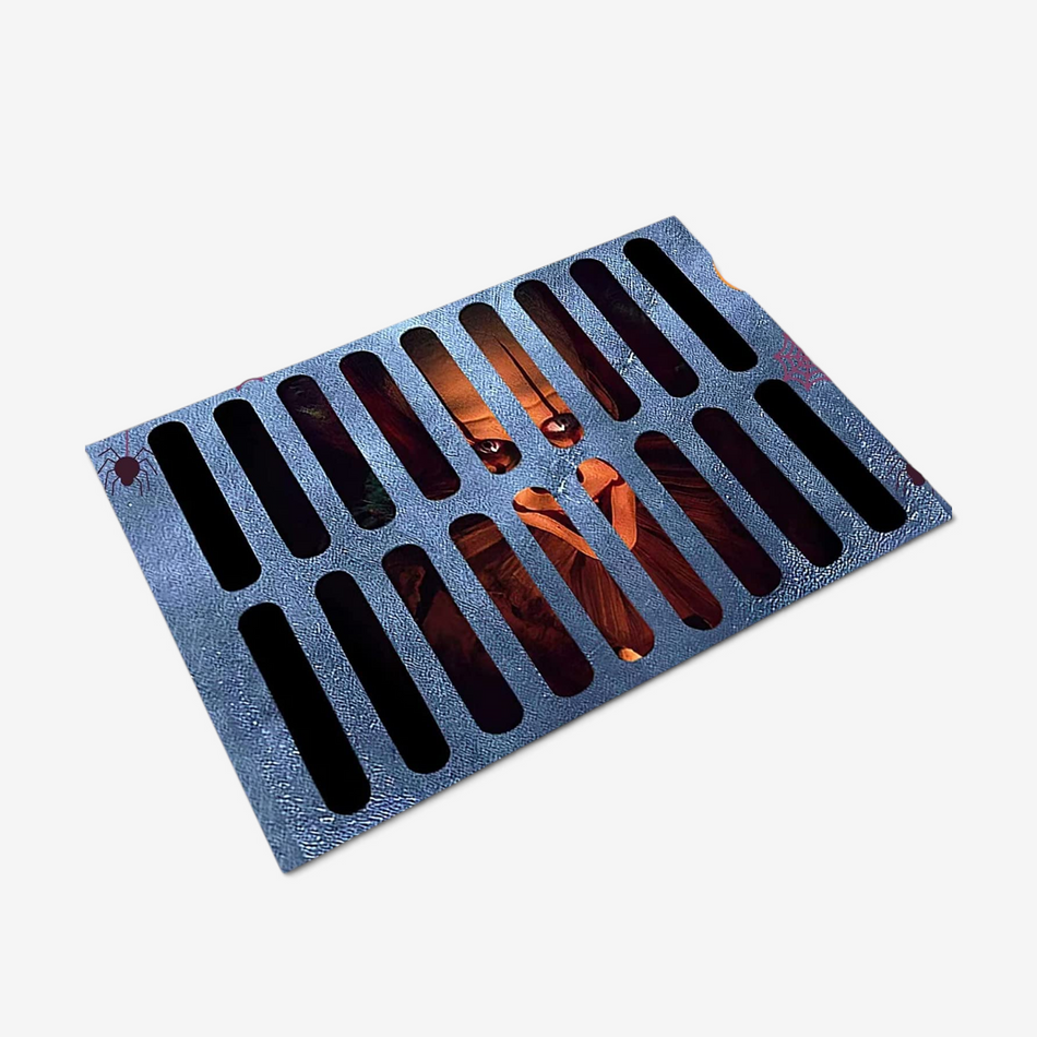 Paillasson de porte d’Halloween en forme de siège de citrouille avec un motif de main effrayante