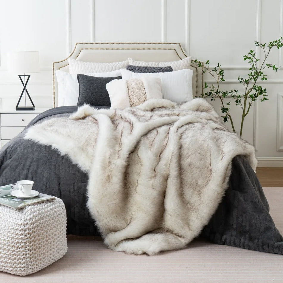 CozyNest – Luksuriøs Tæppe med Elegante Design for Ultimativ Komfort