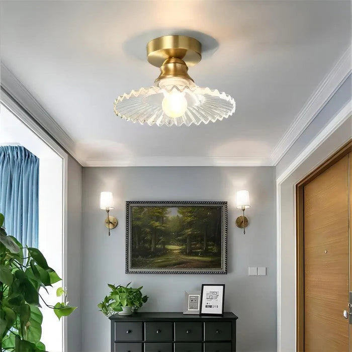 FloraGlow - Elegant loftslys med ribbet kronblade til tidløs glamour